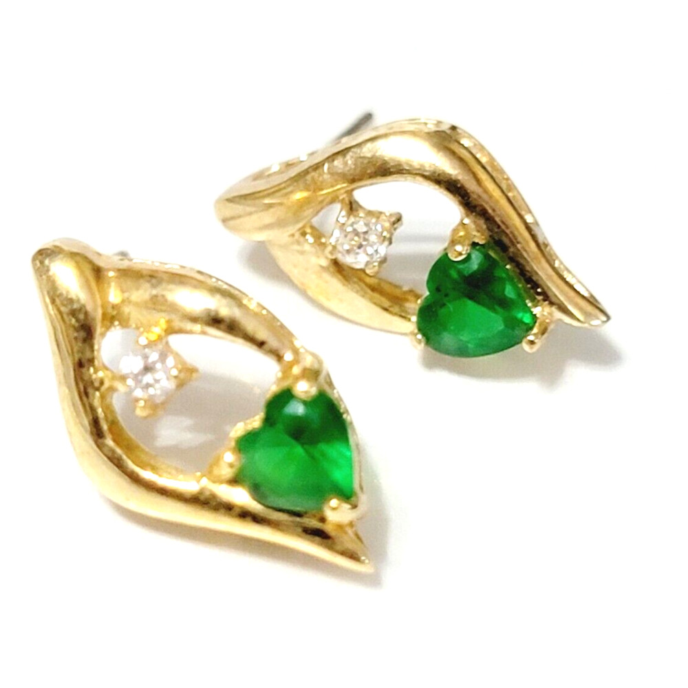Vintage Gold Tone Heart/Green Rhinestone Heart Pierced Earrings Dainty‎